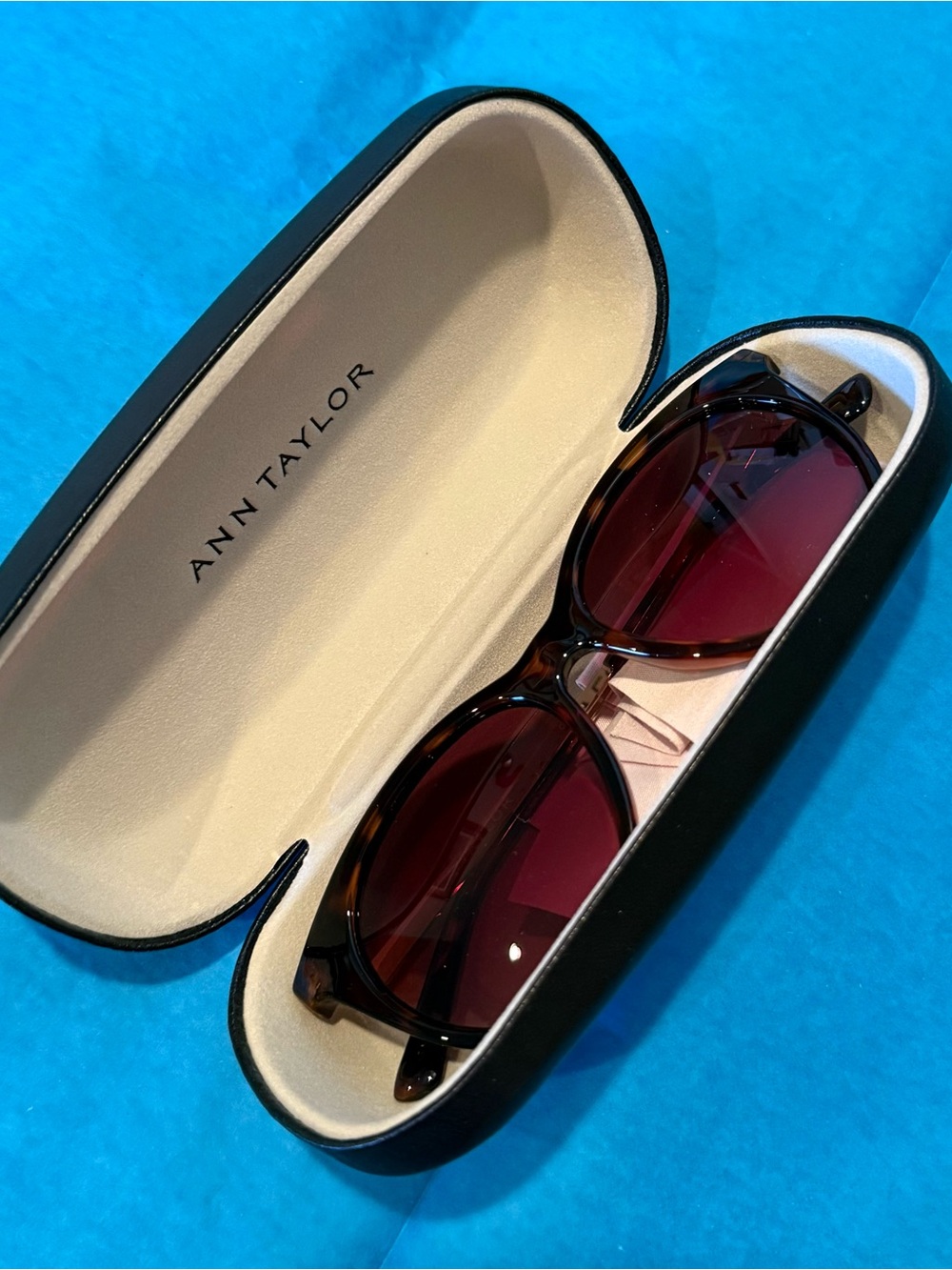 Ann Taylor Tortoiseshell Sunglass Temple Arm with Metal Hinge